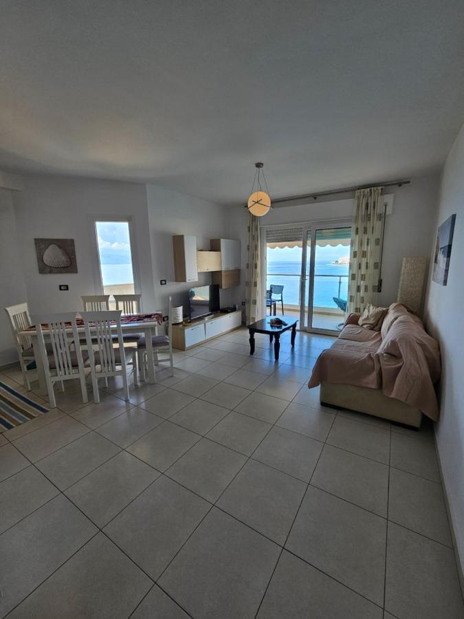 Gregor Apartments Саранде Екстериор снимка