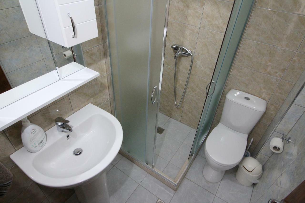 Gregor Apartments Саранде Екстериор снимка